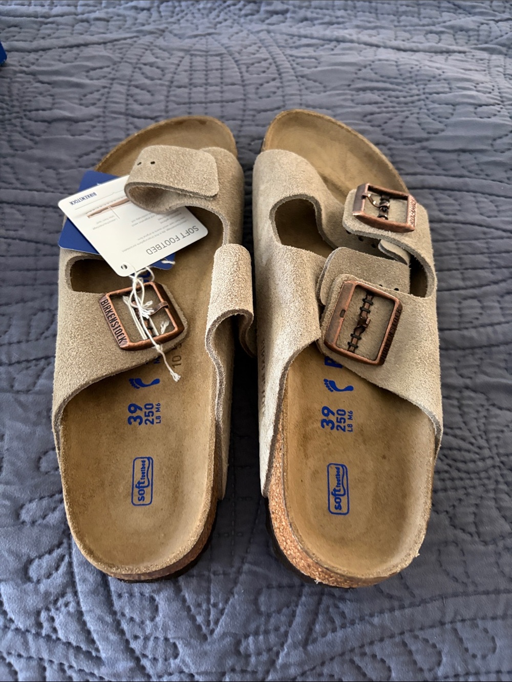 Birkenstock brand new in box Taupe Arizona Label - Picture 2 of 5